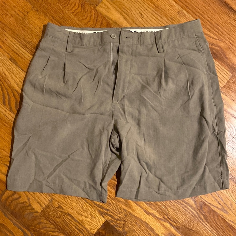 Men’s Bamboo Cay Shorts in Tan, Size 36